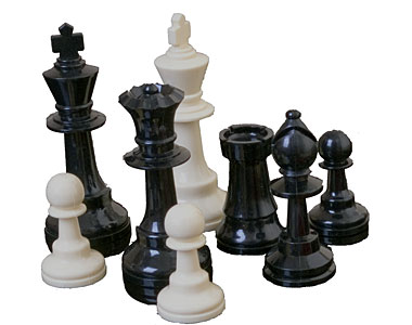 p_chess_set.jpg